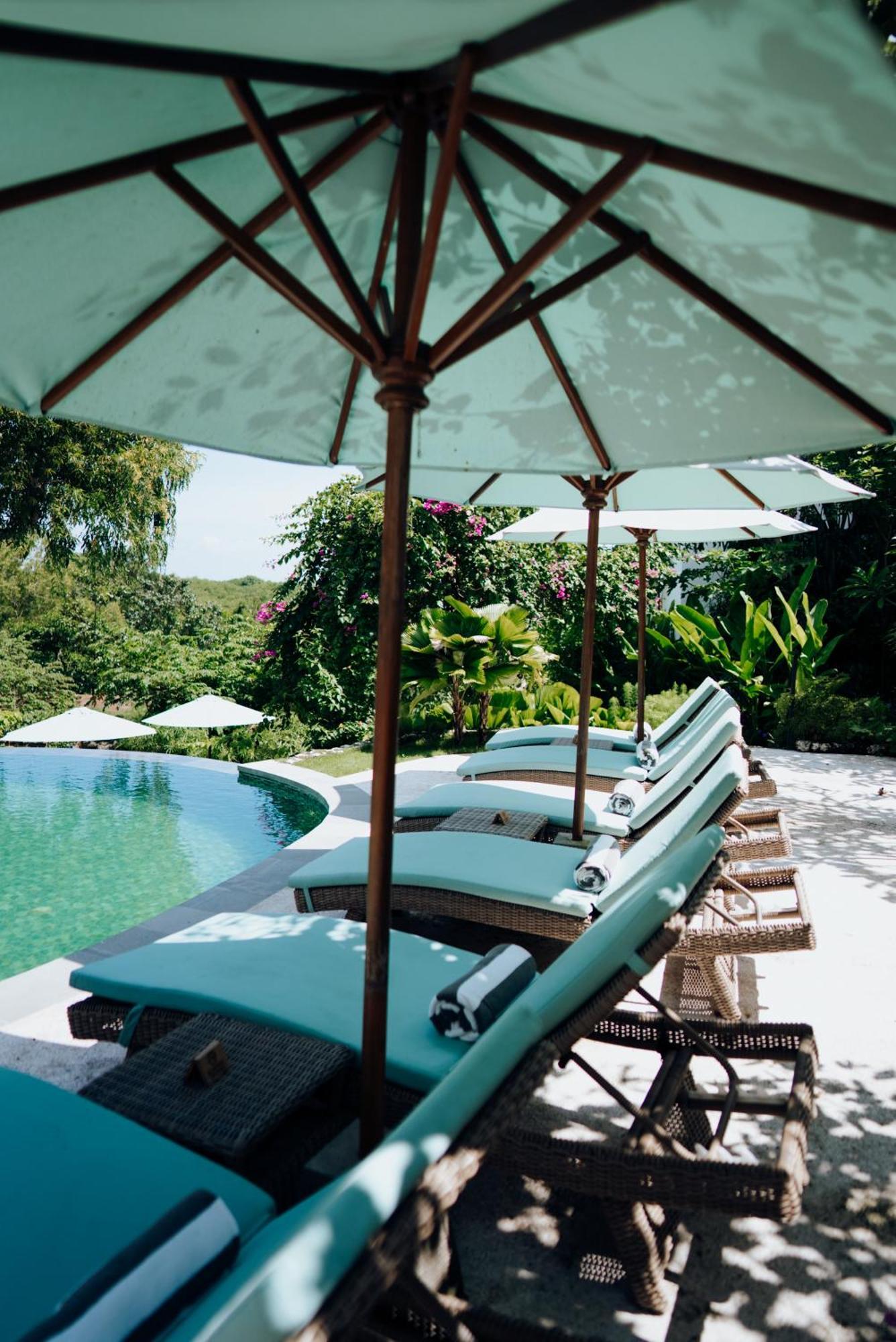 Deep Roots Dive & Yoga Resort Ped Exterior photo